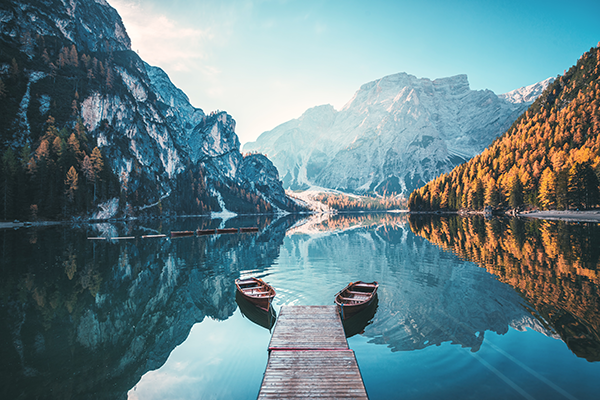 Italië | Uitzicht op Pragser Wildsee, Dolomieten
